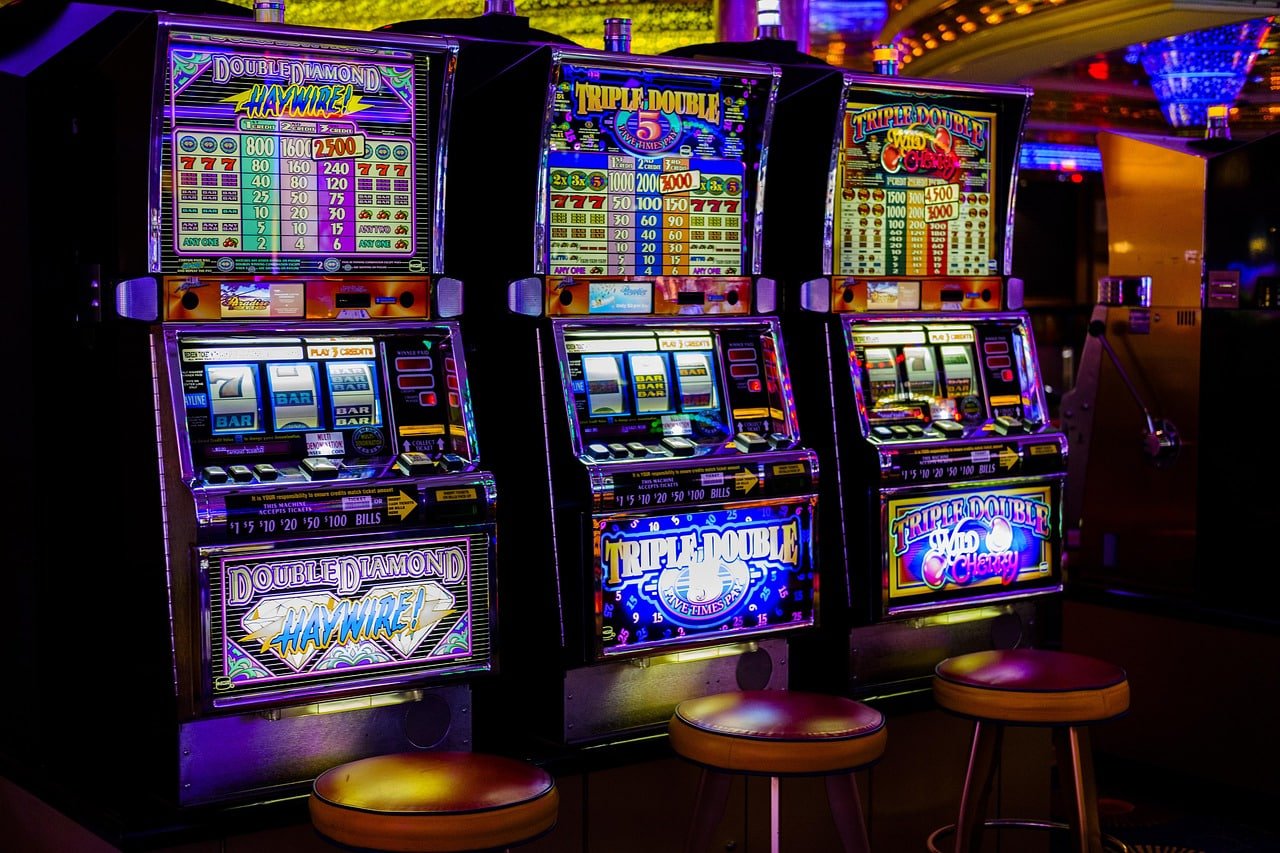 iwbet viber ငွေထုတ် KBZPay Wave Money AYA Pay MMK Myanmar မြန်ဆန်သောငွေလွှဲ